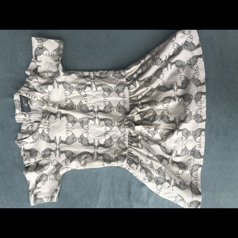 Kate Quinn Koi dress size 12-18 months.